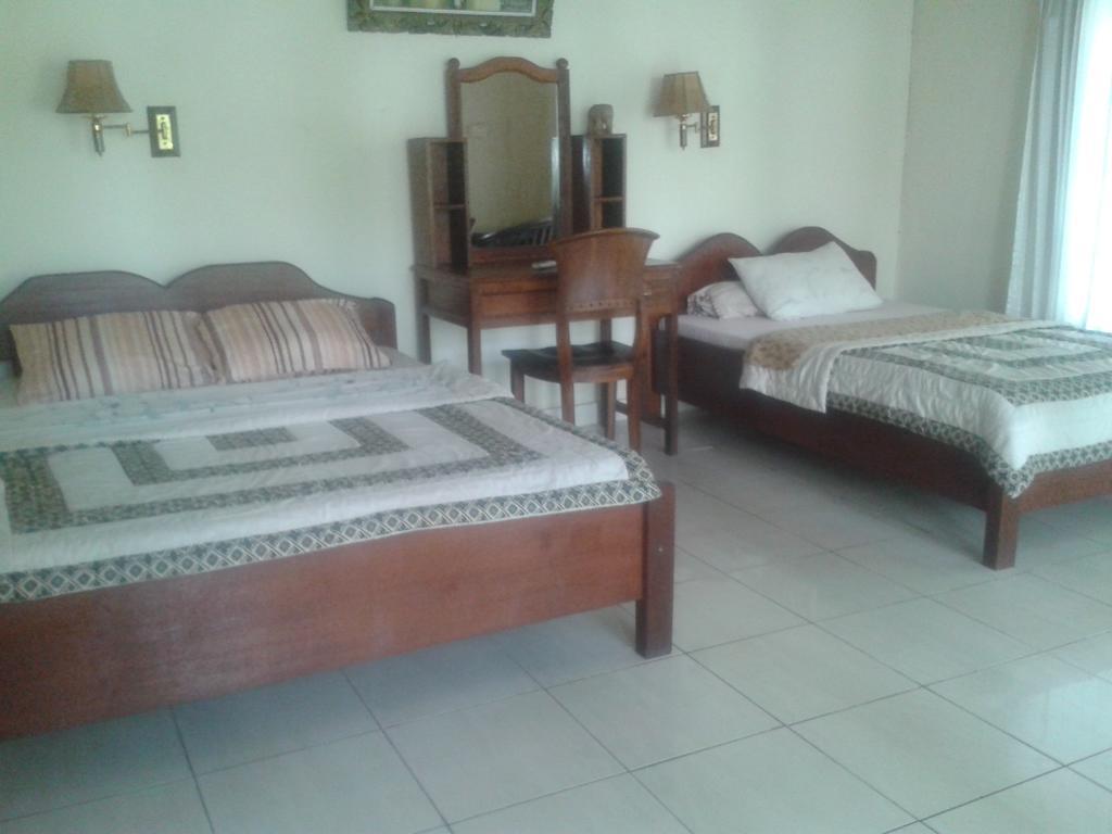 Indraprastha Ubud Home Stay Room photo