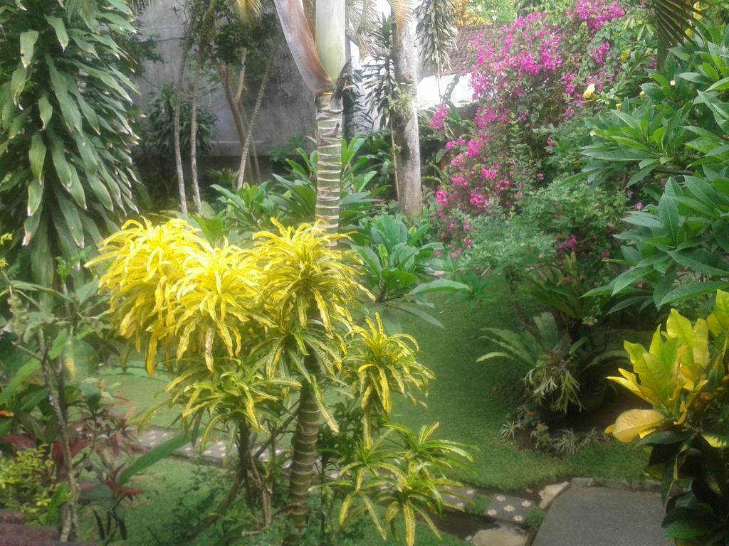 Indraprastha Ubud Home Stay Room photo